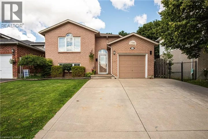 57 OSSINGTON Drive, Hamilton, Ontario L8W3S4