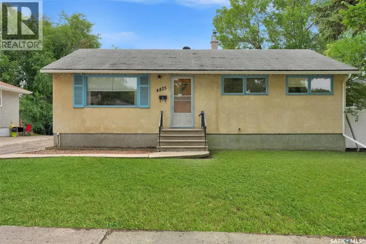 4825 Sherwood DRIVE, Regina, Saskatchewan S4R4B9