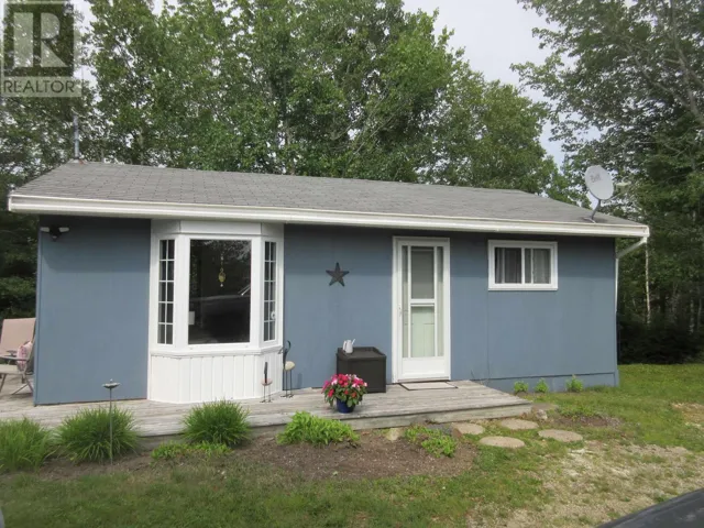 30 Woods Road, Bayswater, Nova Scotia B0J1T0