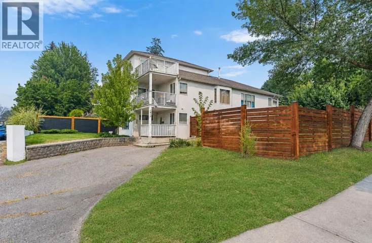 1412 Lawrence Avenue, Kelowna, British Columbia V1Y6M8