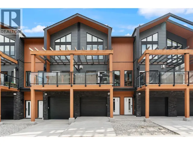 2116 Panorama Drive Unit# 403, Panorama, British Columbia V0A1T0