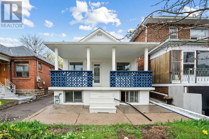 LOWER - 43 BELVIDERE AVENUE, Toronto (Oakwood Village), Ontario M6C1P7