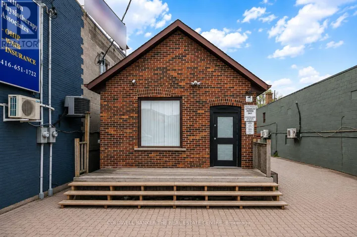 2236 EGLINTON AVENUE W, Toronto (Briar Hill-Belgravia), Ontario M6E2L3