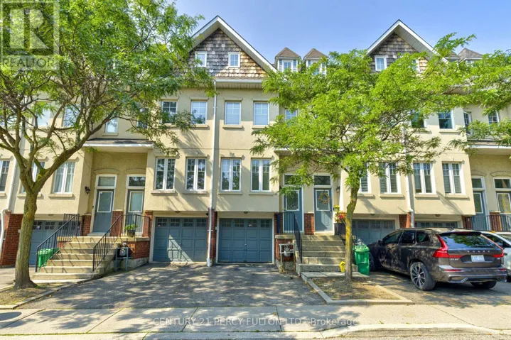 17 - 800 DUNDAS STREET W, Mississauga (Erindale), Ontario L5C4S8