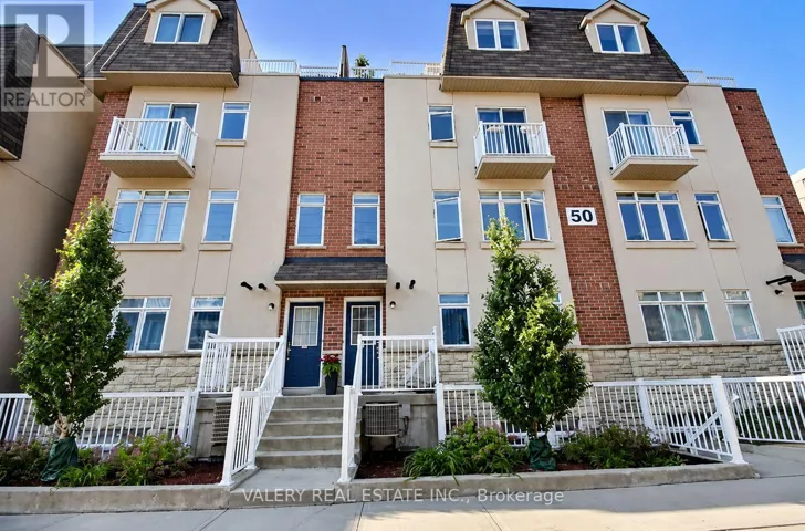 62 - 50 TURNTABLE CRESCENT, Toronto (Dovercourt-Wallace Emerson-Junction), Ontario M6H4K9
