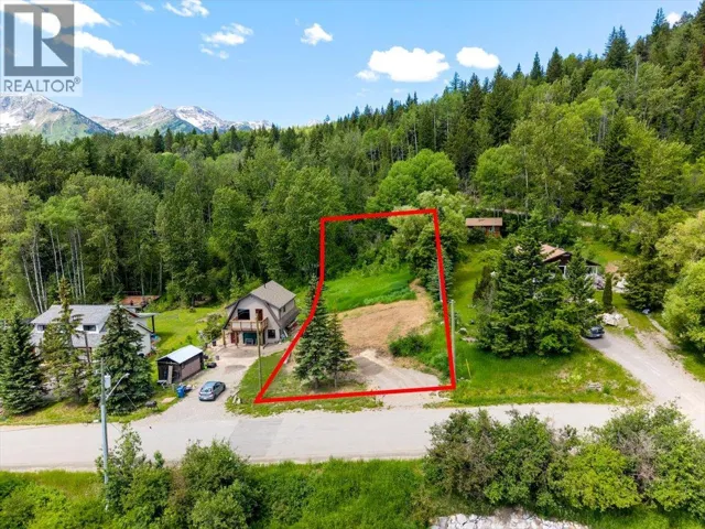 118 Sparling Road, Fernie, British Columbia V0B1M1