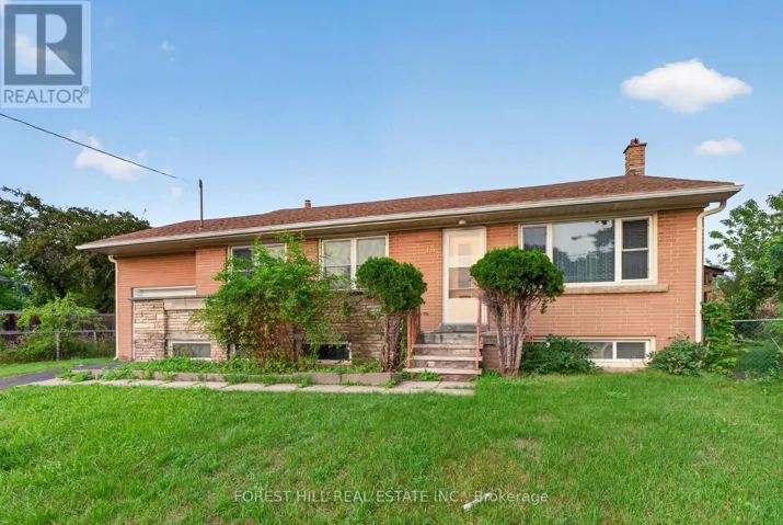 15 ROBSON PLACE, Toronto (Newtonbrook West), Ontario M2R2Y3