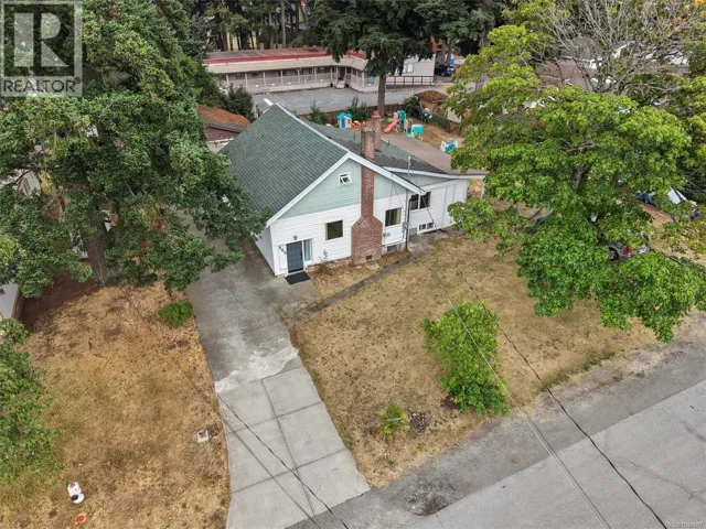 588 Heatherly Rd, Colwood, British Columbia V9C1K1