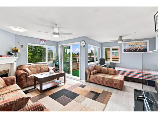 411 8142 120A STREET, Surrey, British Columbia V3W0N1