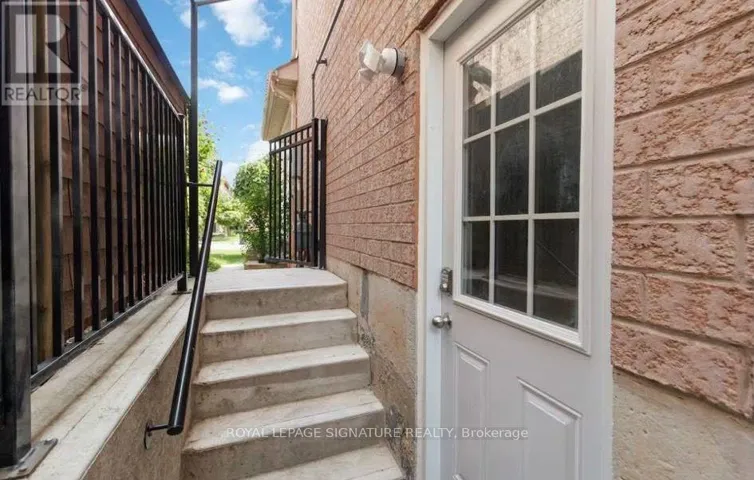 BSMT - 83 SUNRIDGE STREET, Brampton (Snelgrove), Ontario L7A1J7