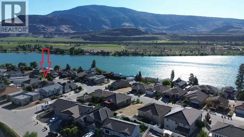 6951 CABERNET Place, Oliver, British Columbia V0H1T4