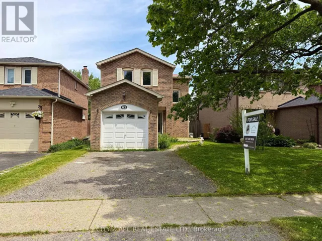 82 CHATFIELD DRIVE, Ajax (Central West), Ontario L1T2J9