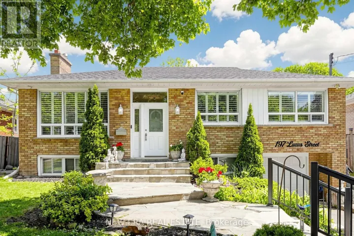 197 LUCAS STREET, Richmond Hill (Mill Pond), Ontario L4C4P8