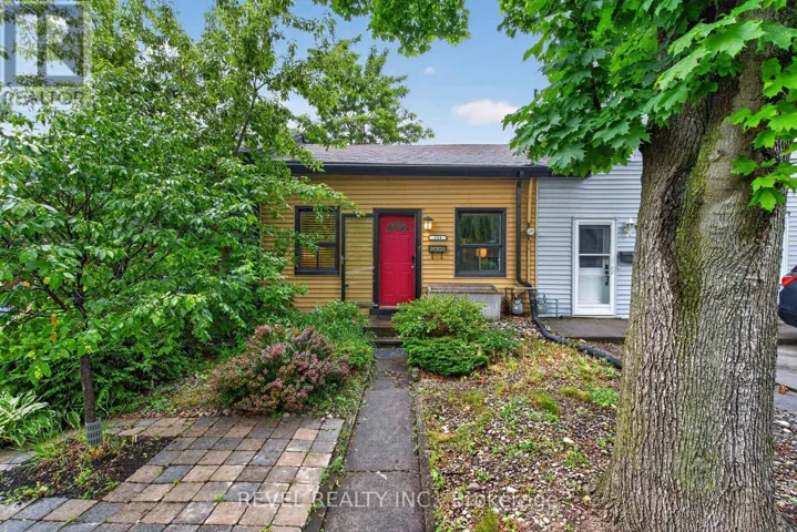 153 FERRIE STREET E, Hamilton (North End), Ontario L8L3T4