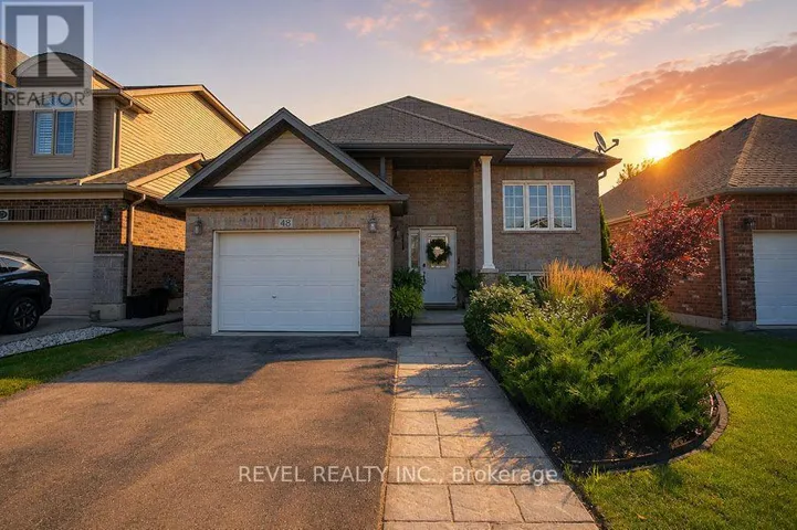 48 NIGHTINGALE DRIVE, Brantford, Ontario N3T0G3