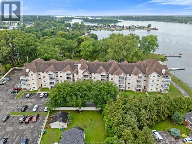 40 Adams LANE Unit# 214, LaSalle, Ontario N9J3R4