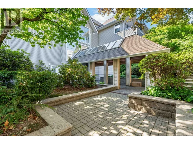 109 5375 VICTORY STREET, Burnaby, British Columbia V5J1T2