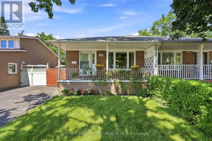 2469 PADSTOW CRESCENT, Mississauga (Clarkson), Ontario L5J2G2