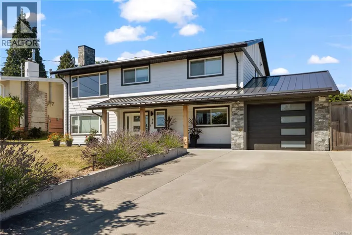 34 McLean St, Campbell River, British Columbia V9W2L9