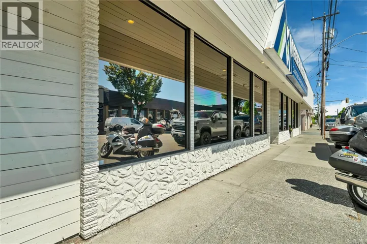 590 11th Ave, Campbell River, British Columbia V9W4G4