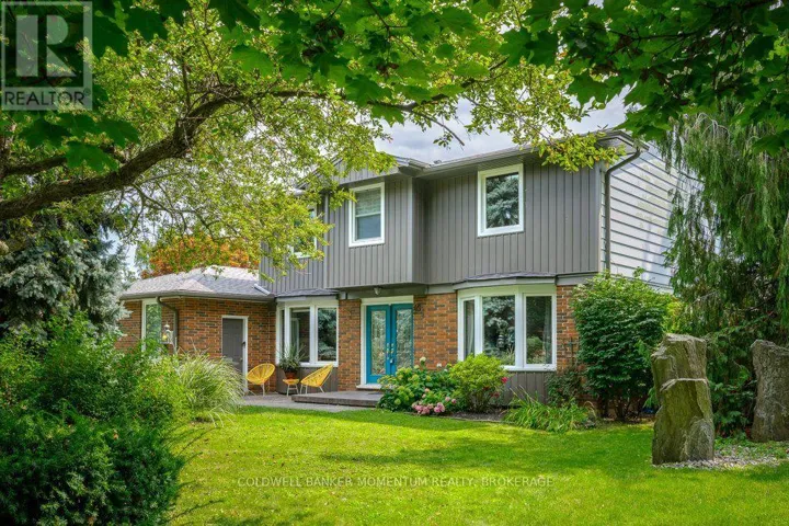 45 ROYAL HENLEY BOULEVARD, St. Catharines (Martindale Pond), Ontario L2N4S3