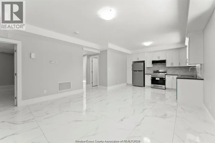 2280 DAYTONA Unit# C, Windsor, Ontario N9B3Y2