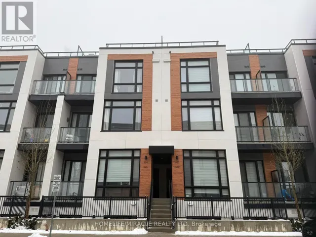 924 - 2 STECKLEY HOUSE LANE, Richmond Hill, Ontario L4S0N4