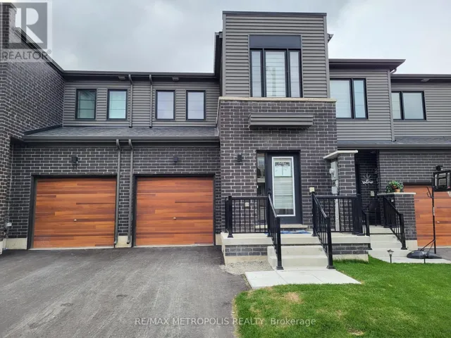 13 HAY LANE, Barrie, Ontario L9J0V5