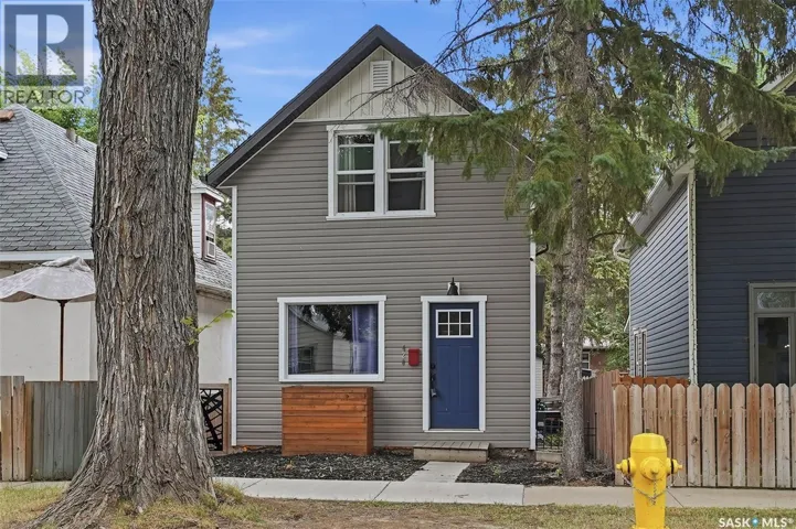 420 I AVENUE S, Saskatoon, Saskatchewan S7M1Y4