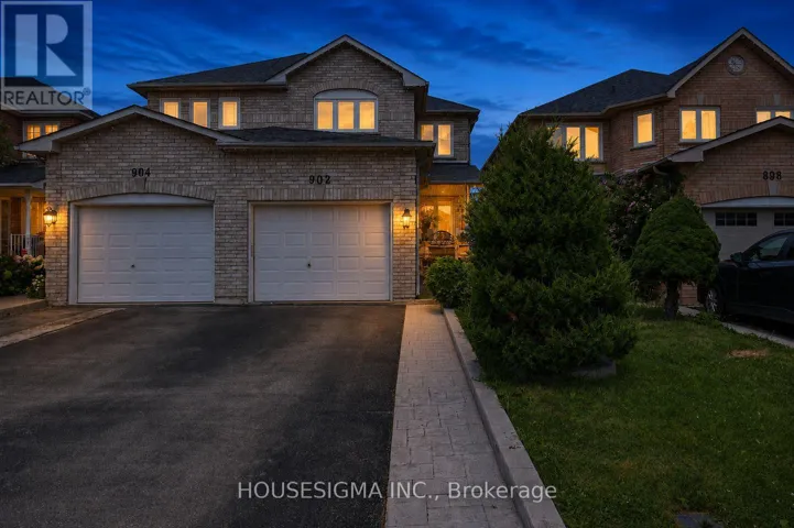 902 APPLECROFT CIRCLE, Mississauga (East Credit), Ontario L5V2A7