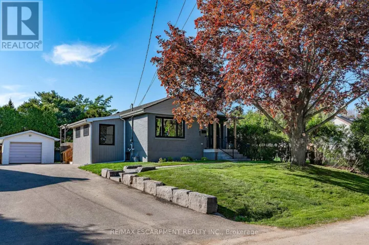 1041 SHEPHERD'S DRIVE, Burlington (LaSalle), Ontario L7T3R4