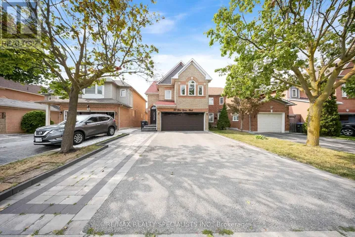 63 BLUE SPRUCE STREET, Brampton (Sandringham-Wellington), Ontario L6R1C4