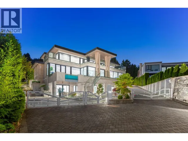 1035 GREENWOOD PLACE, West Vancouver, British Columbia V7S1Y2