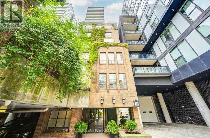 305 - 19 DUNDONALD STREET, Toronto (Church-Yonge Corridor), Ontario M4Y1K3