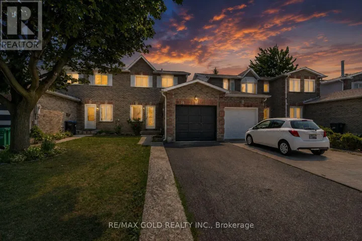 10 ELMSTEAD COURT, Brampton (Fletcher's Creek South), Ontario L6Y4B9