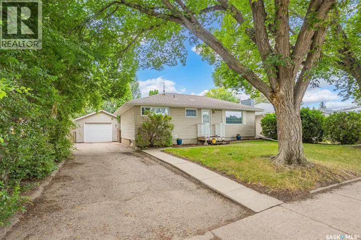 1714 Drinkle STREET, Saskatoon, Saskatchewan S7J0P7