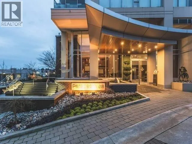 2202 2133 DOUGLAS RD, Burnaby, British Columbia V5C0E9