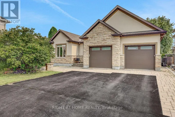 514 LANDSWOOD WAY, Ottawa, Ontario K2S0A5