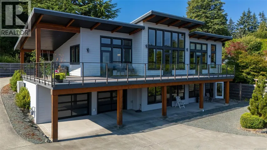 1768 Wilmot Rd, Cowichan Bay, British Columbia V0R1N1