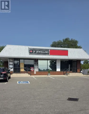B - 207 CROSS AVENUE, Oakville (QE Queen Elizabeth), Ontario L6J2W9