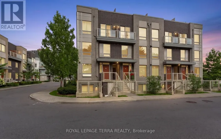 101 - 3 APPLEWOOD LANE, Toronto (Etobicoke West Mall), Ontario M9C0C1