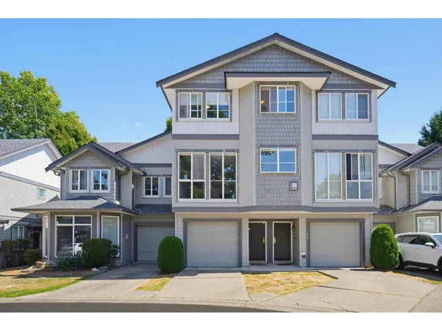 33 7250 144 STREET, Surrey, British Columbia V3W1L7