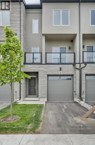 16 CLEAR VALLEY LANE, Hamilton (Mount Hope), Ontario L0R1W0