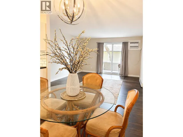 3842 Gordon Drive Unit# 112, Kelowna, British Columbia V1W3G4