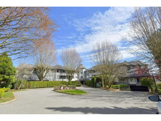 203 2700 MCCALLUM ROAD, Abbotsford, British Columbia V2S6X9