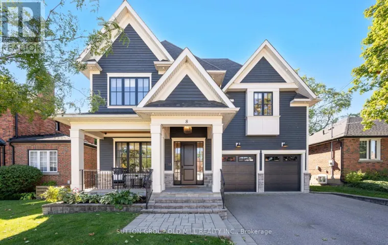 8 CUMBERLAND DRIVE, Mississauga (Port Credit), Ontario L5G3M6
