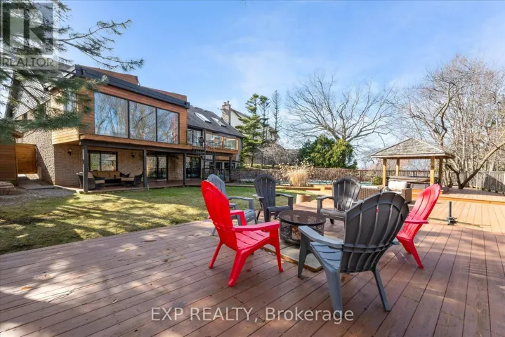 39 HILTS DRIVE, Hamilton (Stoney Creek), Ontario L8G3H5