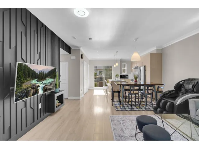 1 12073 62 AVENUE, Surrey, British Columbia V3X0K4