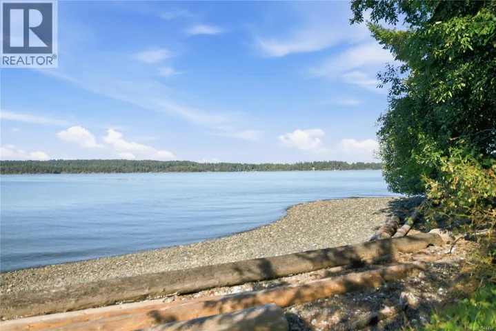 312 Roland Rd, Ladysmith, British Columbia V9G1X8