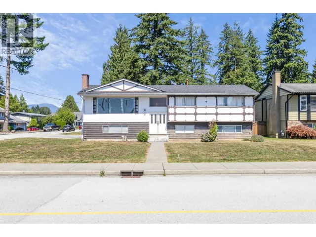 1189 BRISBANE AVENUE, Coquitlam, British Columbia V3J5K9